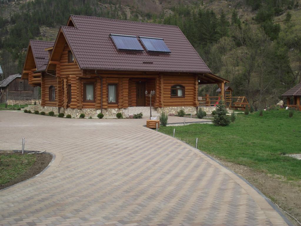 Cabana Piatra Runcului Vatra Moldoviţei Buitenkant foto