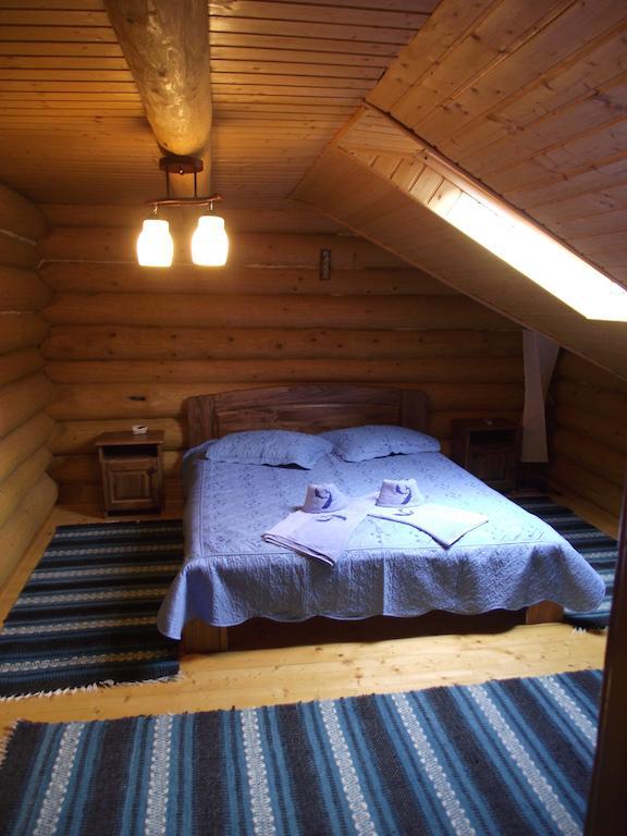 Cabana Piatra Runcului Vatra Moldoviţei Buitenkant foto