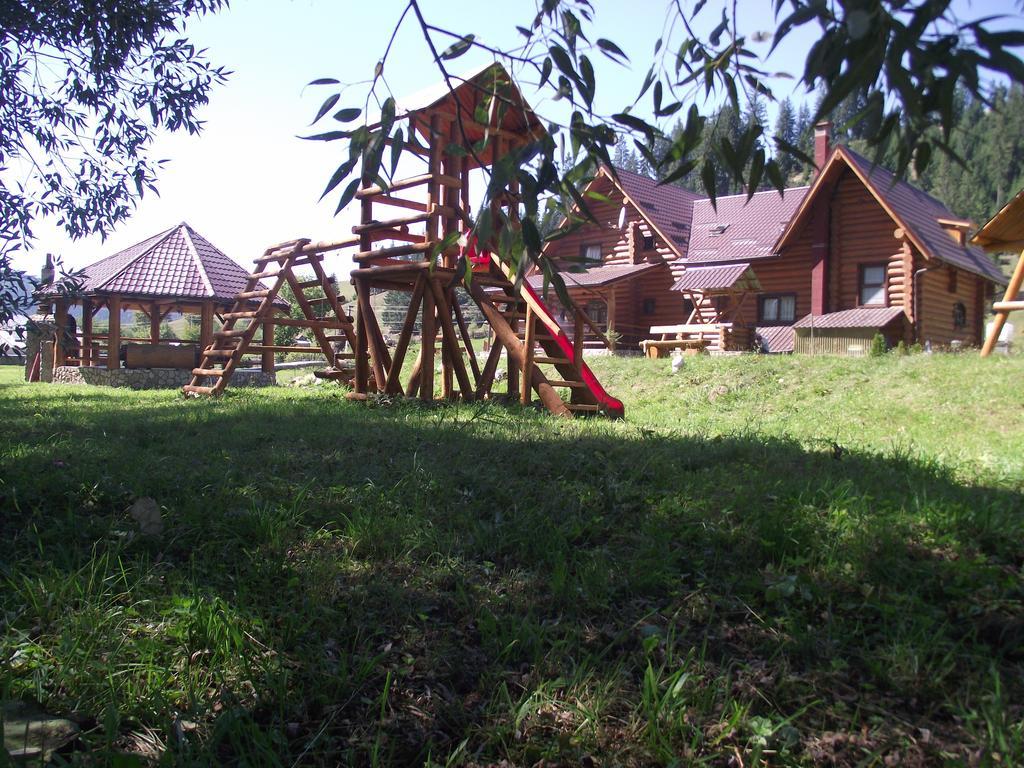 Cabana Piatra Runcului Vatra Moldoviţei Buitenkant foto